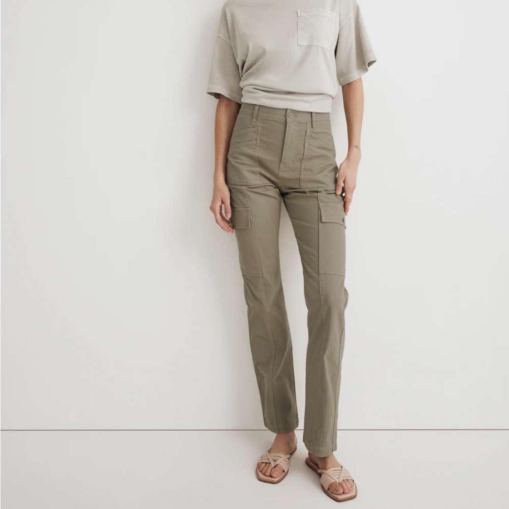 [Madewell] The Garment-Dyed '90s Straight Cargo Pant